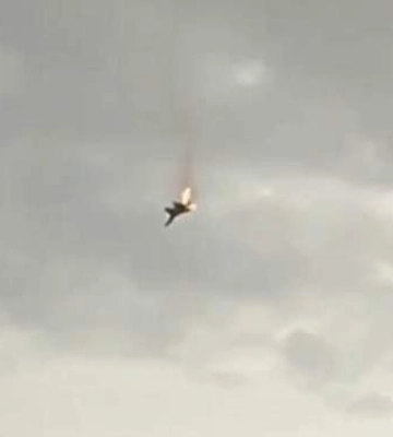 Россияне сбили свой Су-35 в Севастополе: момент попал на видео