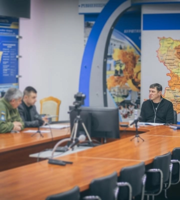 На укріплення північного кордону Рівненщини передали конфісковані судом бензопили, деревину та мотопомпу