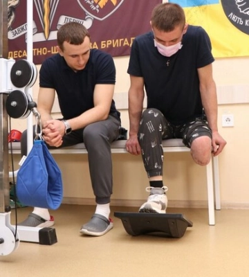 Роблять неможливе. Реабілітаційний центр Дніпра комплексно лікує військових після важких поранень