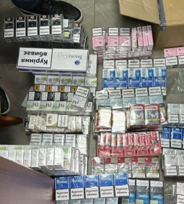 У Києві організована злочинна група заробляла до 5 млн гривень на торгівлі незаконно виготовленими цигарками