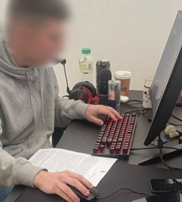 Во Львове поймали 19-летнего парня, который через фишинга воровал деньги клиентов банков