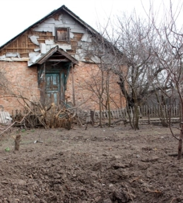 У лікарні Камʼянського від отриманих поранень помер чоловік