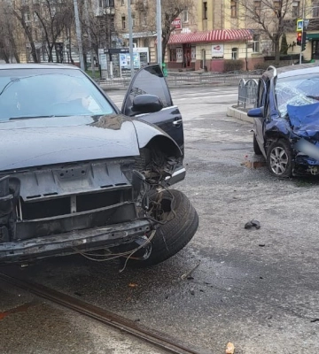 У Харкові внаслідок ДТП загинула жінка