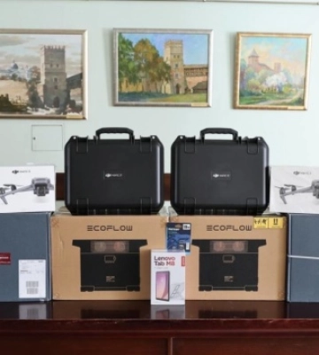 Луцька міськрада передала Силам оборони квадрокоптери та  старлінки