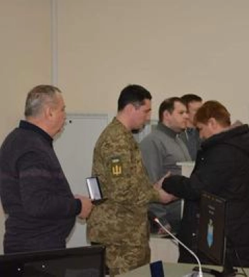 У Миргородській громаді родинам 6 полеглих воїнів з Полтавщини передали нагороди