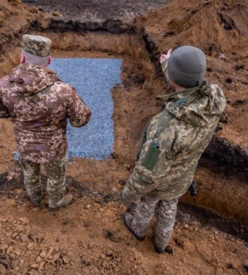 На Дніпропетровщині будують нові фортифікаційні споруди