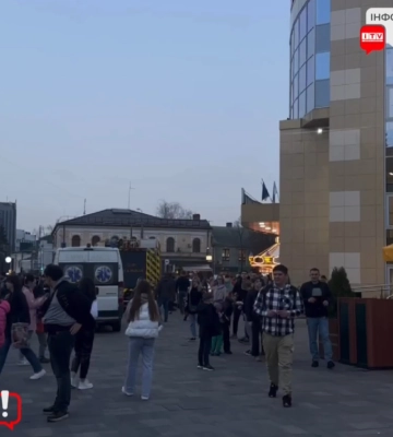 В ТРЦ у Рівному знову шукають вибухівку