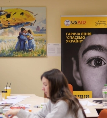 На Хмельниччині місцеві мешканки напали на військових ТЦК й пошкодили автомобіль: триває поліцейська перевірка