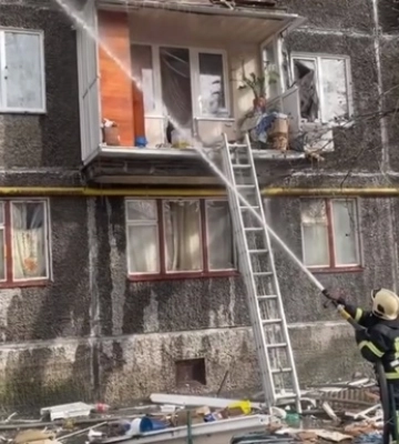 В 5-этажке в Белой Церкви произошел взрыв: один человек погиб, разрушено перекрытие со 2 по 5 этаж. ФОТОрепортаж