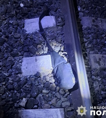 Бердичівська поліція розслідує обставини загибелі дівчини на залізничних коліях