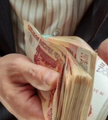 На ТОТ Луганщини окупанти пропонують мешканцям до 100 тис. рублів за свідчення про нібито воєнні злочини українців