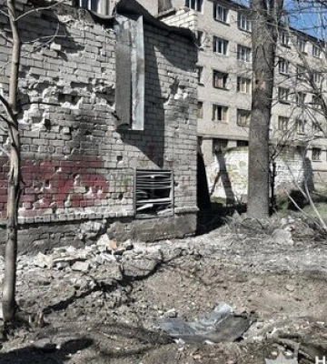 Наслідки ворожих обстрілів Херсонщини: дві особи зазнали поранення. ФОТОрепортаж