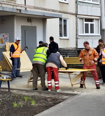 Майже 300 вікон вибитті внаслідок вечірнього удару КАБом по Харкову 