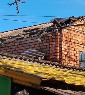 Росіяни протягом дня випустили по Нікопольщині 15 дронів-камікадзе і тричі били з артилерії: пошкоджено будинки, адмінбудівлі та&amp;hellip;