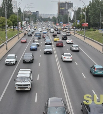 У Києві дозволили їздити зі швидкістю 80 км/год: де саме