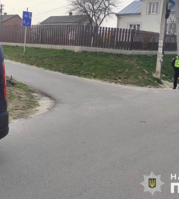 На Львівщині водійка авто збила 8-річного хлопчика, який катався на самокаті