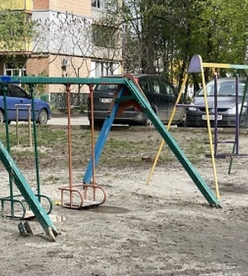 На період війни у Миколаєві не ремонтуватимуть дитячі майданчики