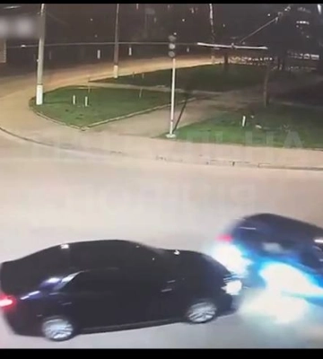 У центрі Кропивницького Toyota зіткнулася з Opel Astra (ВІДЕО)