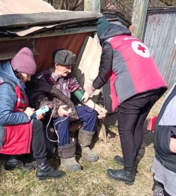 На Сумщині запрацювала ще одна мобільна медична бригада Українського Червоного Хреста