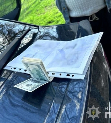 Військовий з Дніпропетровської області за велику суму допомагав ухилянту отримати відстрочку