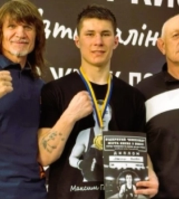 Миколаївській спортсмен здобув золото на чемпіонаті з боксу