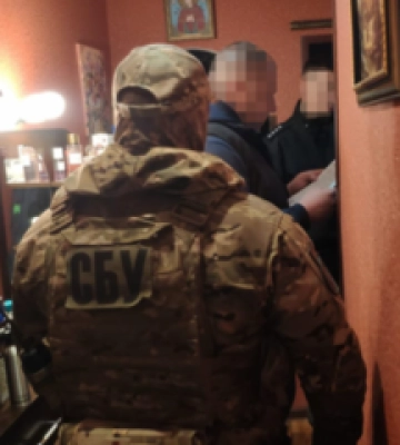 На Полтавщині затримали рекетирів, які вибивали гроші з місцевих підприємців