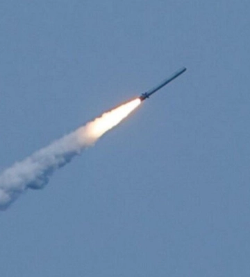 Внаслідок удару окупантів по Кривому Рогу поранена жінка, сталася пожежа