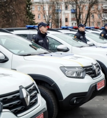 Патрульна поліція Полтавщини отримала нові автівки