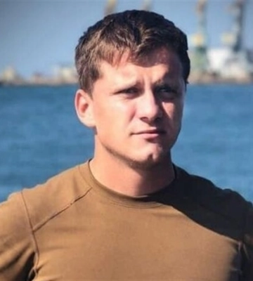 Впізнали по татуюванню та обручці. Згадаймо 23-річного захисника «Азовсталі» Пантелеймона Собка