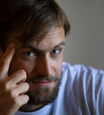 Издателю «Медиазоны» Верзилову снова заочно назначили более 8 лет колонии по делу о «фейках» из‑за постов об убийствах в Буче