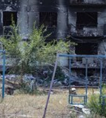 &quot;Внештатное схождение&quot;: ВС РФ &quot;уронили&quot; авиабомбу возле вокзала в захваченном Рубежном, — ОГА