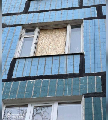 Через нічну шахедну атаку у Дніпрі постраждали 4 будинки: відновлювальні роботи вже відбуваються