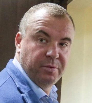 «У вас Свинарчук катається!» Як партнер Порошенка став «непридатним» і катався за кордон