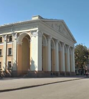 У Полтаві на пішохідній вул. Соборності хочуть заборонити палити