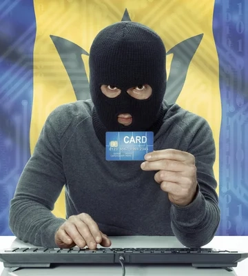 Збитки перевищують 800 млн грн: в НБУ розповіли, як уникнути шахрайства з платіжними картками
