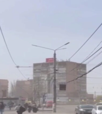 Київ накрила пилова буря: відео стихії
