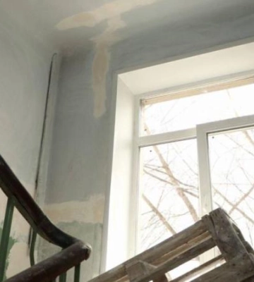 Аварійний ремонт покрівлі та під’їздів: у Дніпрі продовжують оновлювати житловий фонд  Аварійний ремонт покрівлі, під’їздів: у Дніпрі продовжують оновлювати житловий фонд