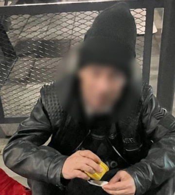 У Києві чоловік вирішив розіграти патрульних і заявив, що його збила машина