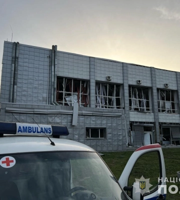 Серед поранених є діти: у Дніпрі збільшилася кількість постраждалих внаслідок ракетного удару
