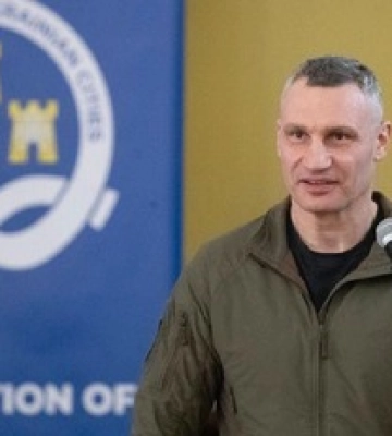 Достойные условия, демократическое управление: Кличко представил в АГУ Концепцию восстановления местного самоуправления