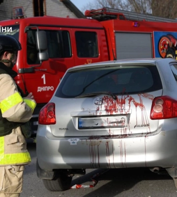 Війська Росії вдарили по Дніпру ракетою: поранено 13 людей, з них п&#039;ятеро – діти