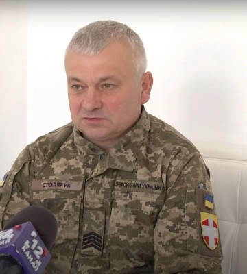 «Ніхто нікого нікуди не пакує», – військовий із волинського ТЦК, який роздає повістки
