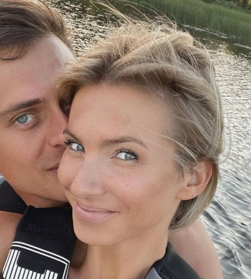 Жена экс-чиновника Скичко призналась, что он сейчас живет на две страны Жена экс-чиновника Скичко призналась, что он сейчас живет на две страны