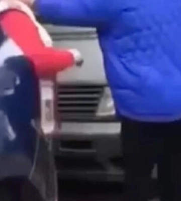 Жінка, яка напала на автомобіль військовослужбовців Шепетівського РТЦК, понесе покарання, - Хмельницький ОТЦК та СП