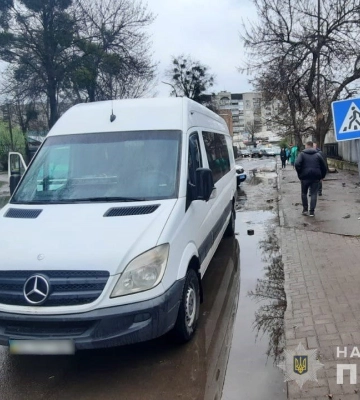 У Луцьку на автостанції Mercedes Sprinter збив 46-річну жінку