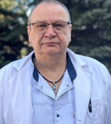 «Загрози життю немає», — лікар прокоментував стан постраждалих внаслідок ракетного удару РФ по Дніпру