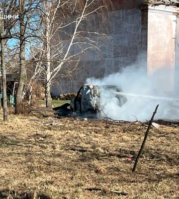 Пожежники ліквідували загоряння, яке спричинив ворожий удар