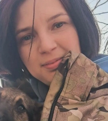 Чоловік зараз захищає Україну: на Волині «на щиті» зустріли молоду Героїню Надію Войцишин