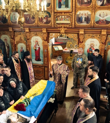 Мукачево прощається з 20-річним захисником Олександром Грицишиним