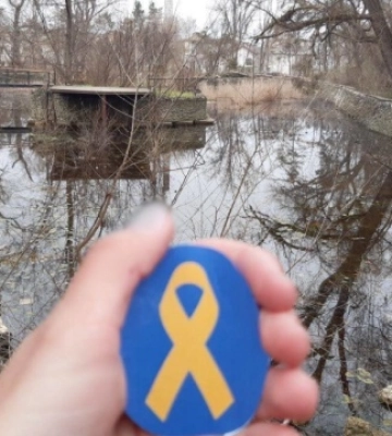 Активісти «Жовтої стрічки» поширили проукраїнські листівки в Сімферополі 